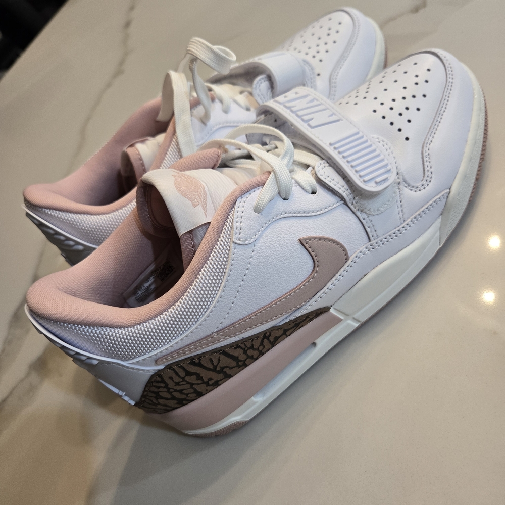 Jordan Legacy 312 Women's Athletic Shoes in White and Pink